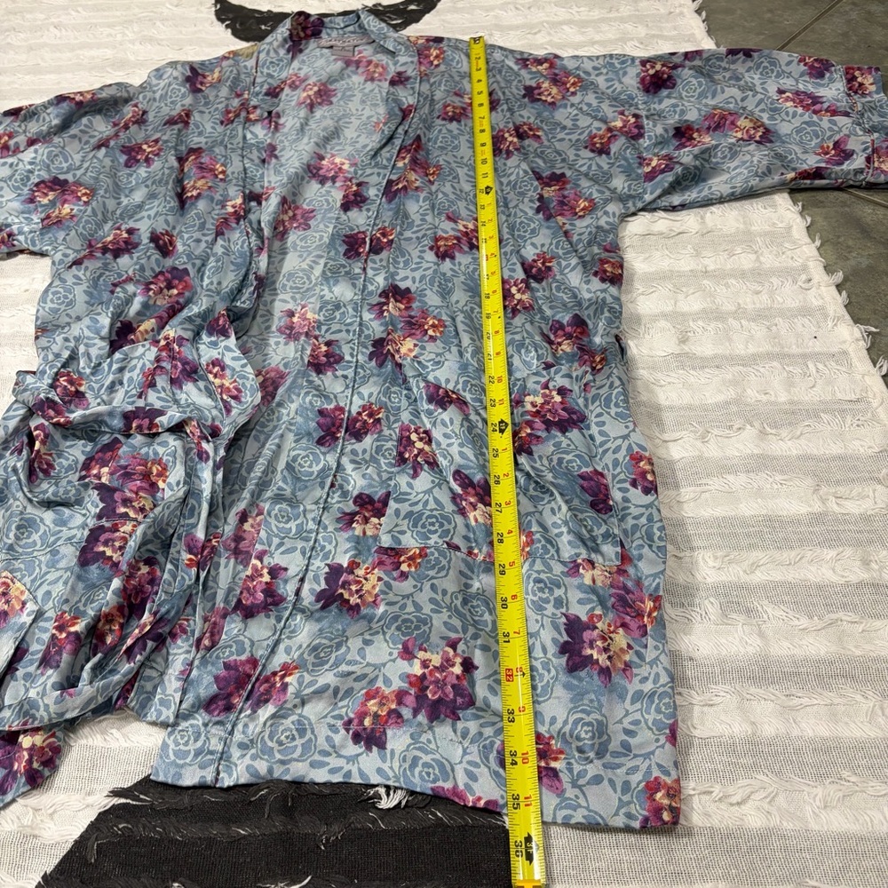 100% Silk Kimono Robe - M Blue Floral Boho Peasant Cottagecore Vacay Beachy - Picture 10 of 10